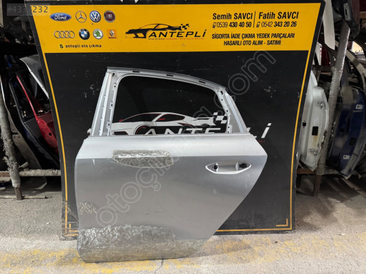 AUDİ A3 SOL ARKA KAPI 2020-2025 HB ÇIKMA ORİJİNAL