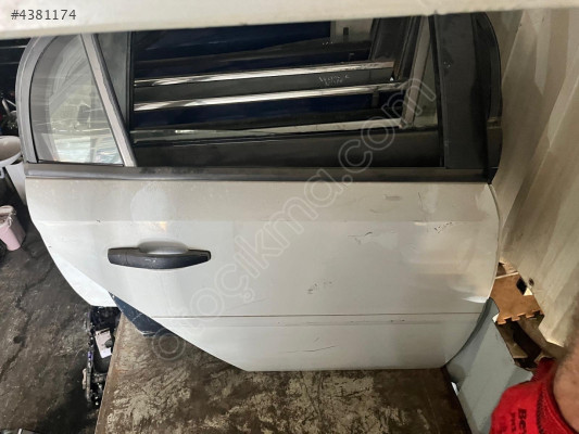OPEL VECTRA C SAĞ ARKA KAPI ORİJİNAL HATASIZ
