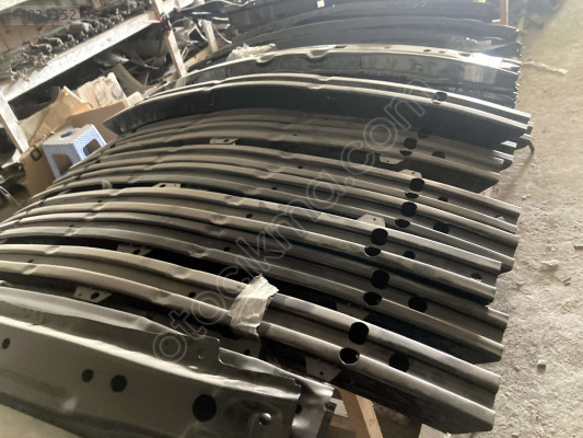 ÖZMEN OPEL VECTRA C ÖN TAMPON DEMİRİ
