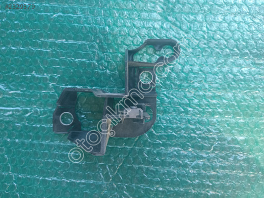Clio 5 far baglanti ayagi sol 625274627R