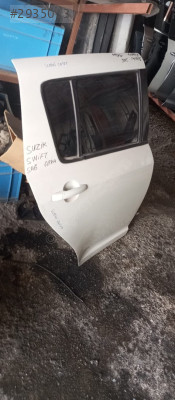 SUZUKI SWIFT SAĞ ARKA KAPI