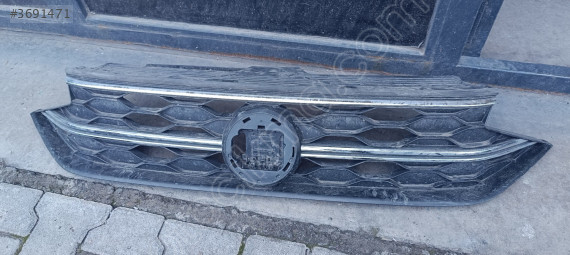 VOLKSWAGEN TAİGO ÇIKMA ORJİNAL ÖN PANJUR TEMİZ