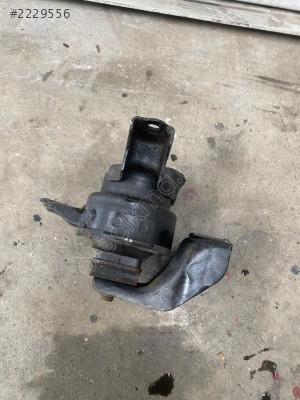 HONDA CİVİC 1997-1999 MOTOR KULAĞI ÇIKMA