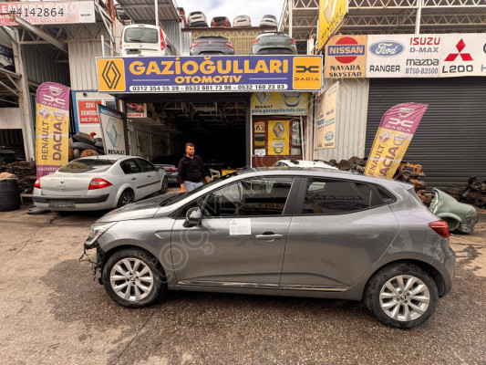Renault Clio 5 Çıkma Çelik Jant Takımı