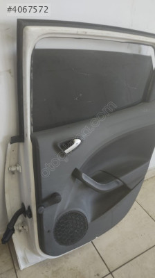 SEAT IBIZA SAĞ ARKA KAPI KONUK OTO 05323167897