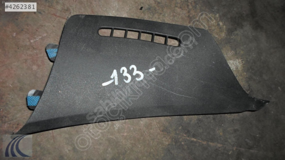 TOYOTA AURIS 2008 ÇIKMA GÖĞÜS ÜFLEME PLASTİĞİ SAĞ