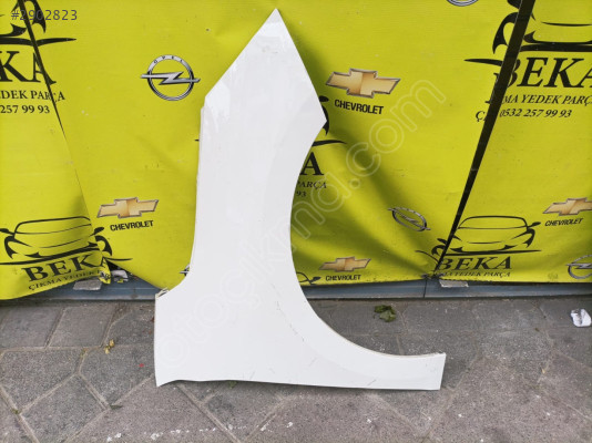 OPEL CORSA F SAĞ ÖN ÇAMURLUK ÇIKMA ORJİNAL YEDEK PARÇA