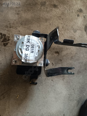 Renault express ABS beyni 476608081R