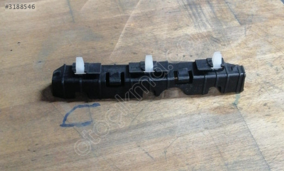 İ10 sağ ön tampon braketi 14-19 86516 b9500
