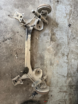 Citroen Nemo arka Dingil çıkma