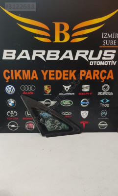 8K5845299 AUDİ A4 SOL ARKA KELEBEK CAMI