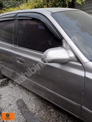 HYUNDAİ ACCENT ADMİRE SAĞ ÖN KAPI ORIJINAL ÇIKMA