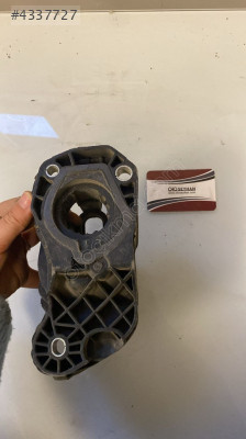 1T1721059BR volkswagen caddy  2004-2011  debriyaj pedalı braketi