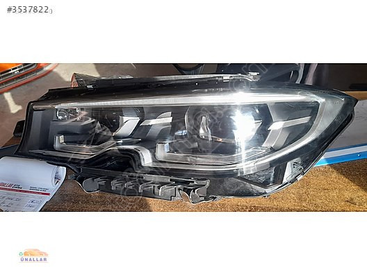 BMW 3 Serisi Sağ Ön Far Ünallar Oto Yedek Parça'da