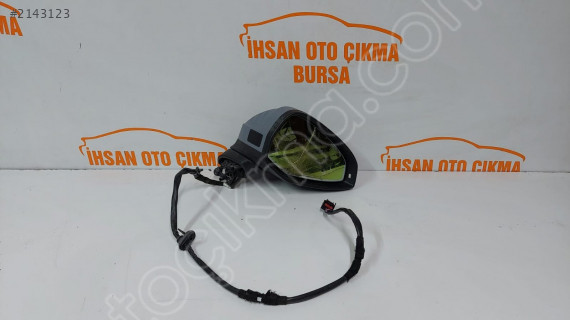 Audi A4 sağ Ayna elektrikli katlanır  041409