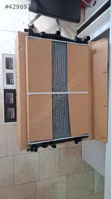 VOLKSWAGEN GOLF SU RADYATÖRÜ 2017