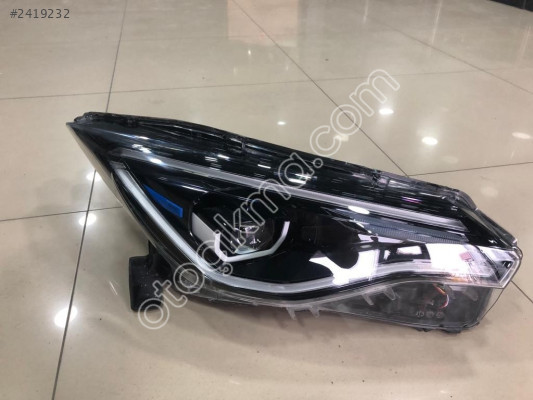 RENAULT ZOE SAĞ FAR 260102384