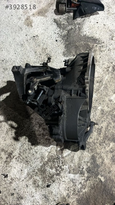 FORD CONNECT 1.8 110’LUK CIKMA  DOLU SANZIMAN KOMPLE