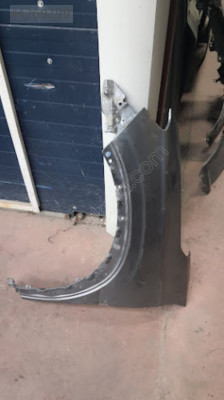 renault austral  sol ön camurluk sefalılar oto cıkma