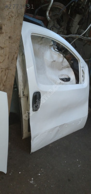 Fiat fiorino sağ ön kapı