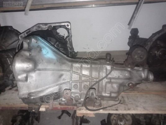 Mitsubishi L300 şanzıman çıkma orijinal