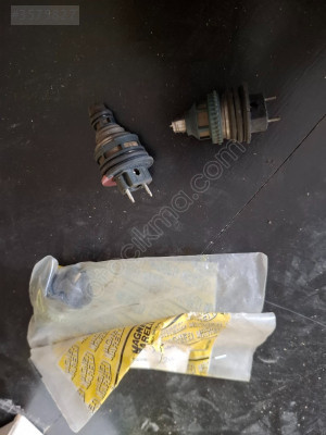 Uno 70 Renault 9 E7J enjektor orjinal sifir