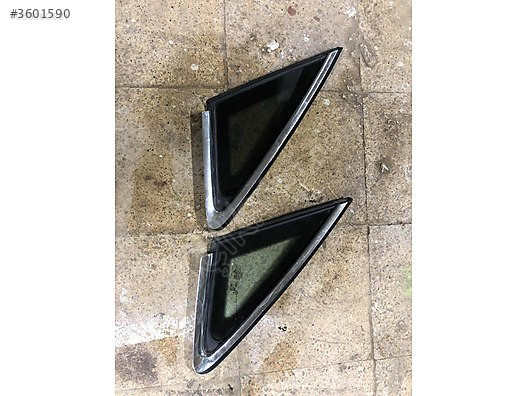 AUDİ A3 SEDAN KELEBEK CAM