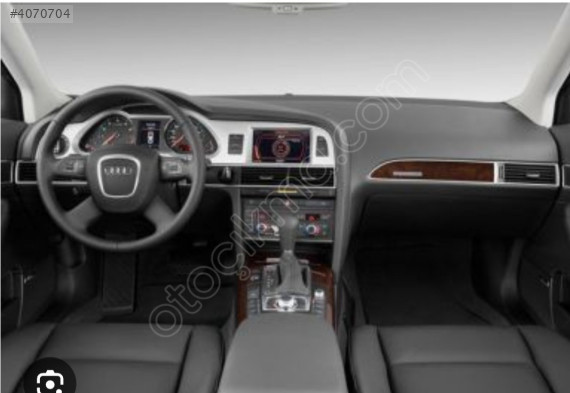 Audi A6 göğüs 2010 model