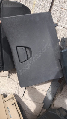 FORD FİESTA TORBİDO KAPAĞI