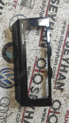 3G8863041 Passat b8.5 klima kontrol paneli cercevesi
