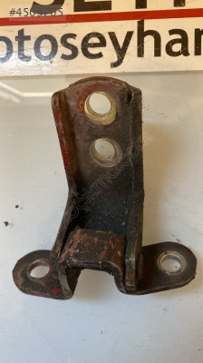 Toyota Corolla Efsane Kasa 1993 sağ ön kapı alt menteşesi