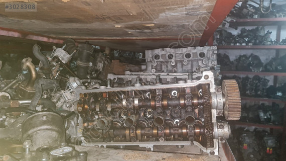 TOYOTA COROLLA ÇIKMA ORJİNAL SİLİNDİR KAPAĞI ÇAVUŞOĞLU TOYOTA