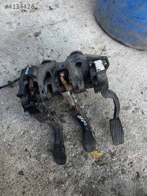 Opel Corsa D Komple Pedal Takımı 1.3