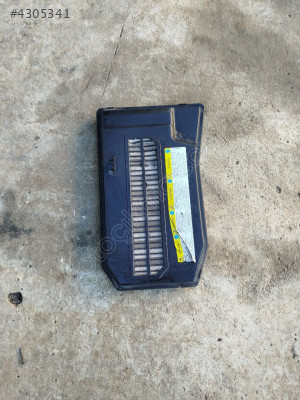 Abidik Q7 akü üst kapağı