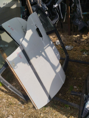 BMW E34 sağ arka kapı