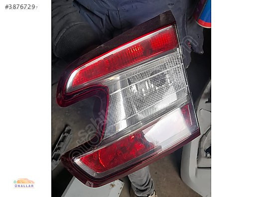 Ünallar Oto'da Renault Megane SW Sağ Arka Stop Çıkma Parça