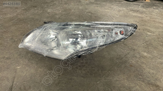 Megane 3-III Sol Far Lambası Krom Beyaz (2008-2012) 260607449R