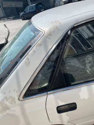 MAZDA 626 SAĞ ARKA KELEBEK CAMI