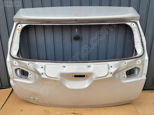 TOYOTA AURIS ÇIKMA ORJİNAL BAGAJ