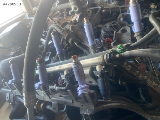 Suzuki Swift sx4 Benzin enjektörü ORJİNAL çıkma m13 m16