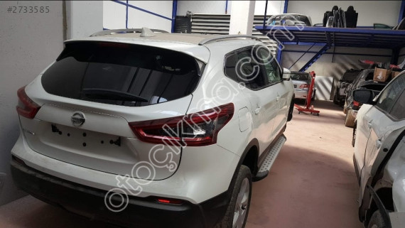 Nissan Qashqai J11 Arka Panel ve Diğer Parçalar - Mil Otomotiv