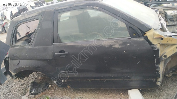 Citreon c2 aracın tum parcaları satılıktır