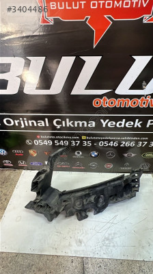 Audi q5 sol far altı braketi 8r0805607