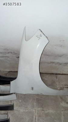PEUGEOT 301 SAĞ ÇAMURLUK 6X ORJİNAL ÇIKMA
