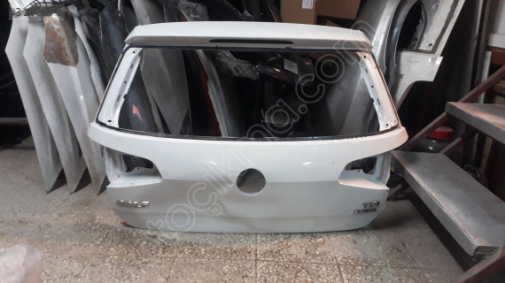 VOLKSWAGEN GOLF 7 BAGAJ KAPAĞI