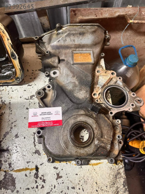 Toyota Corolla zincir kapağı