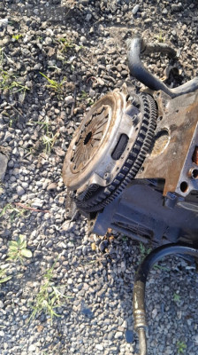 Renault 19 1.8 motor baski balata volant yedek parça