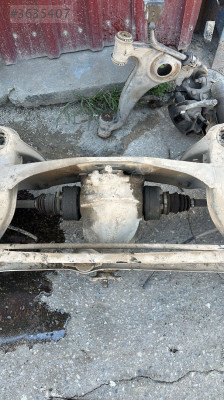 MERCEDES W124 DEFRANSİYEL AKSLAR