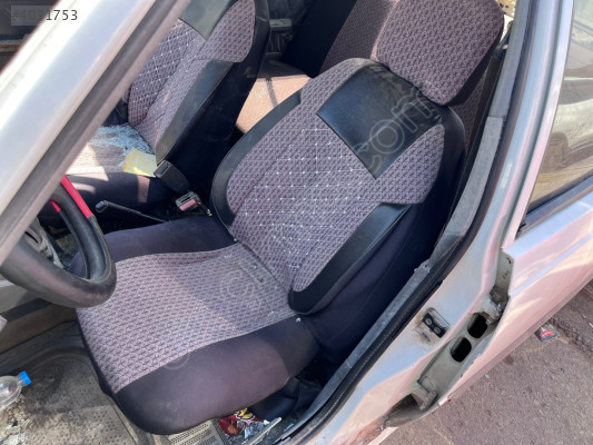 Renault R9 sol ön koltuk