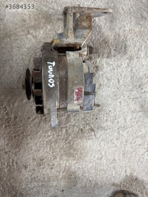 FORD TAUNUS ŞARJ DİNAMOSU HATASIZ ORJ